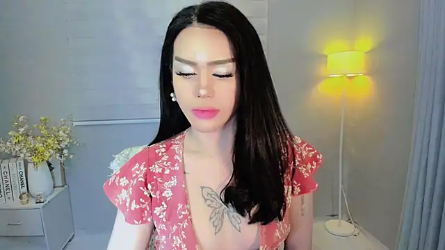 Snapshot of Patricia_fox chatting on February 19, 2025, 8:41 pm Patricia fox online show from February 19, 2025, 8:41 pm
