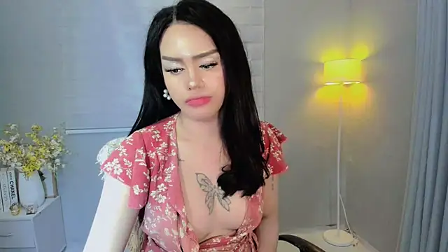 Snapshot of Patricia_fox chatting on February 20, 2025, 2:51 am Patricia fox online show from February 20, 2025, 2:51 am
