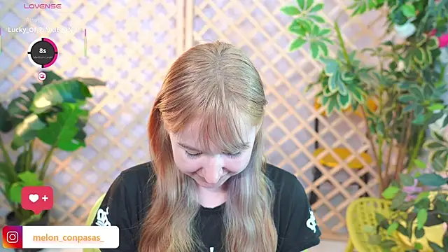 Pinkie Princes online show from October 19, 2025, 4:46 am