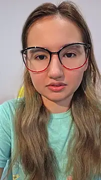 Pinkie Princes online show from March 8, 2026, 3:43 am