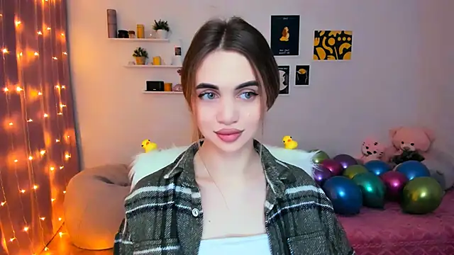 aPieceOfJoy online show from February 14, 2025, 2:07 am