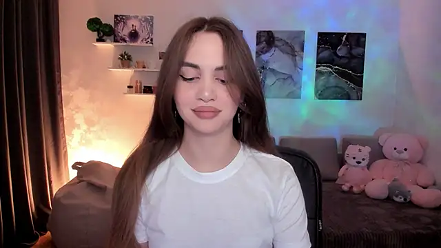 aPieceOfJoy online show from April 17, 2026, 3:42 am