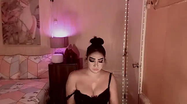 Biancafoxie online show from December 17, 2024, 9:28 am