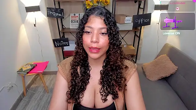 Snapshot of LilyBrunette chatting on May 2, 2026, 12:48 am LilyBrunette online show from May 2, 2026, 12:48 am