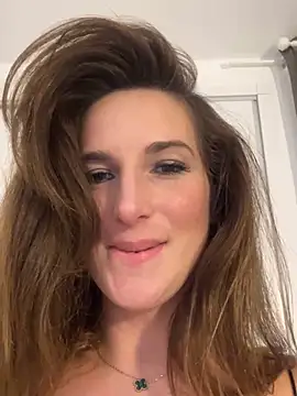 Thescorpionfr online show from January 18, 2025, 11:33 pm