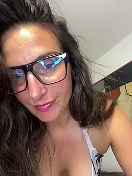 Thescorpionfr online show from March 3, 2025, 7:49 pm