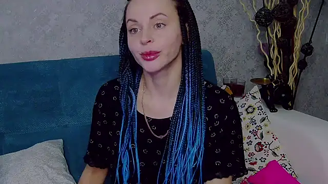 Brilliant Doll online show from February 6, 2026, 2:27 am