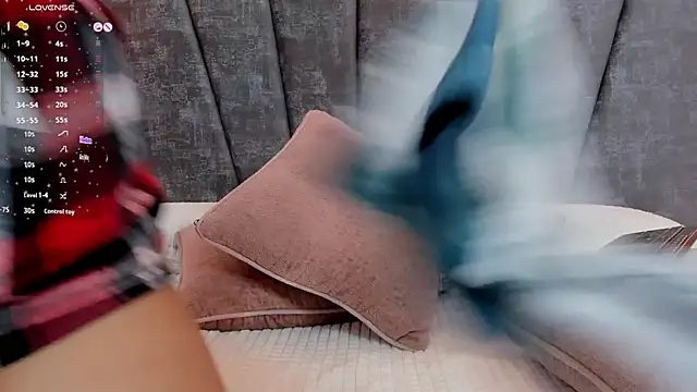 Falak sweett  online show from February 6, 2025, 3:41 pm