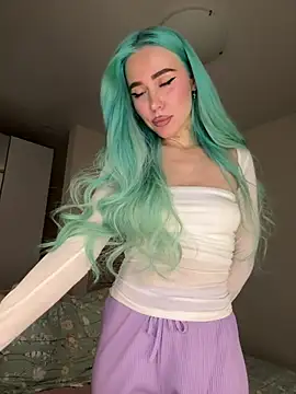 xDinnax online show from March 10, 2025, 8:34 pm