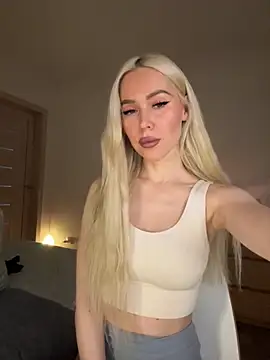 xDinnax online show from November 23, 2025, 4:23 am