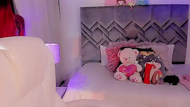 LeyXandrabraz online show from January 4, 2025, 12:37 am