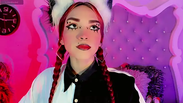 Snapshot of LeyXandrabraz chatting on June 2, 2026, 8:11 pm LeyXandrabraz online show from June 2, 2026, 8:11 pm