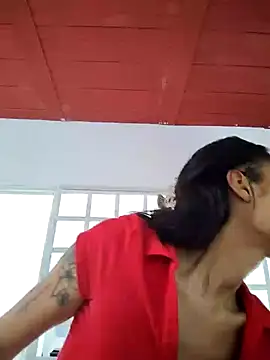 Leaberry online show from December 21, 2025, 7:32 pm