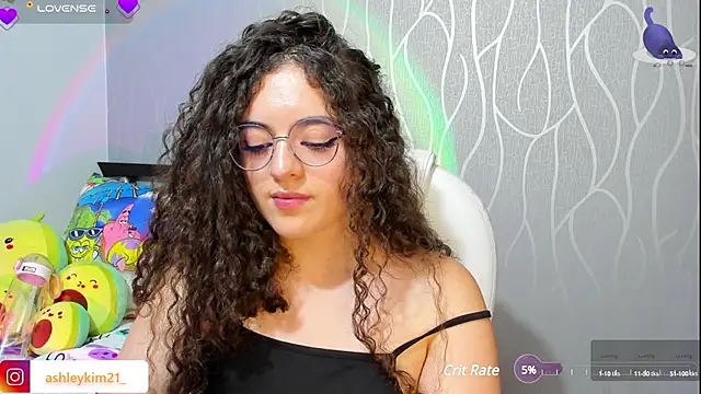 Snapshot of AshleyKim_ chatting on January 13, 2025, 2:39 am AshleyKim online show from January 13, 2025, 2:39 am