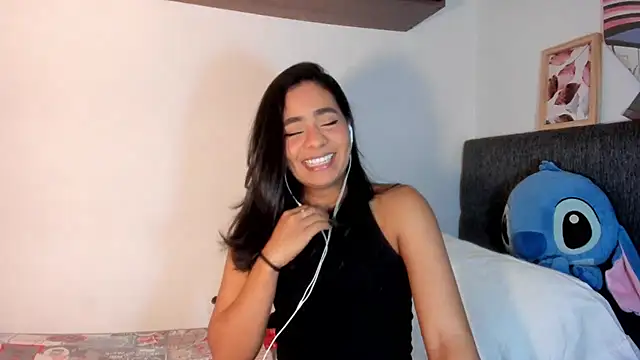 valeryvegas 2 online show from November 13, 2025, 2:32 am