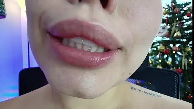 lisbet21x online show from December 10, 2024, 6:17 pm