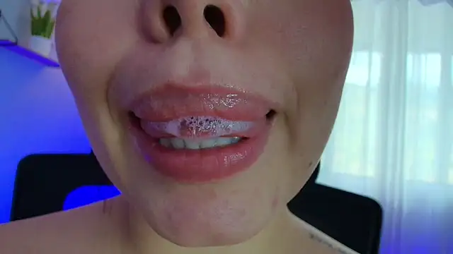 lisbet21x online show from January 29, 2025, 7:22 pm