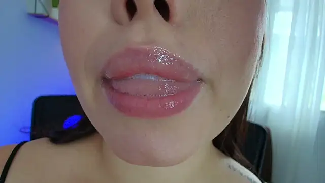 lisbet21x online show from February 19, 2025, 7:16 pm