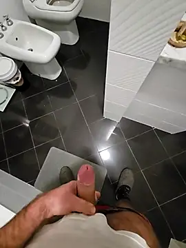 Dolceporco19 online show from January 9, 2025, 5:11 pm