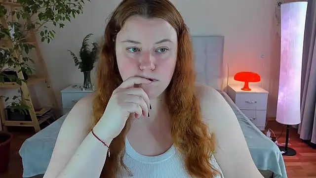 PolinaSalvatore online show from October 22, 2025, 11:32 am