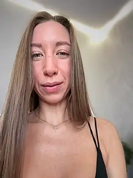 EvaCatt online show from February 28, 2026, 3:51 am