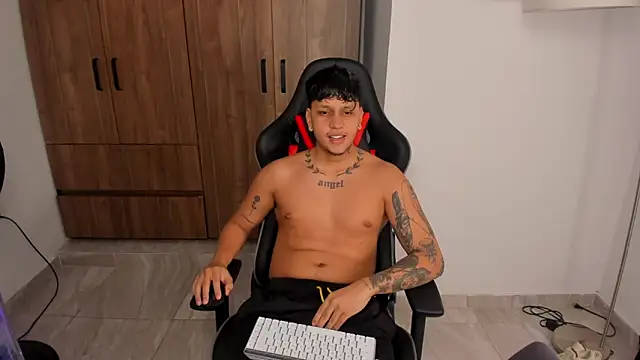 Jake simons online show from October 4, 2025, 8:56 am