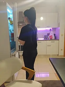 U prolazu online show from February 22, 2026, 6:50 pm