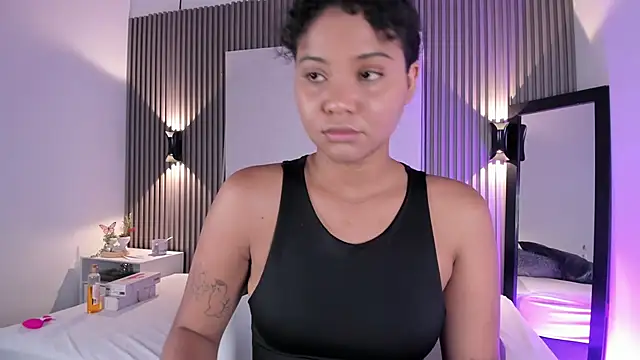 Zafiiraa online show from February 21, 2026, 11:44 am