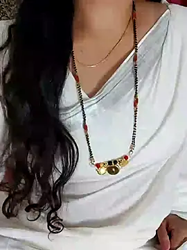 Indian desi wife online show from January 3, 2025, 8:32 pm