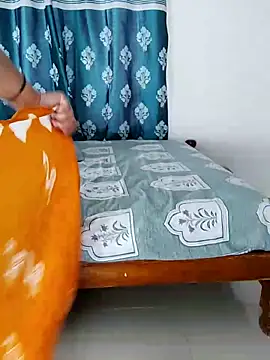 Indian desi wife online show from October 3, 2025, 2:08 am