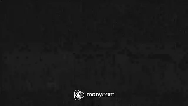 Snapshot of studda27 chatting on October 2, 2025, 12:45 pm studda27 online show from October 2, 2025, 12:45 pm