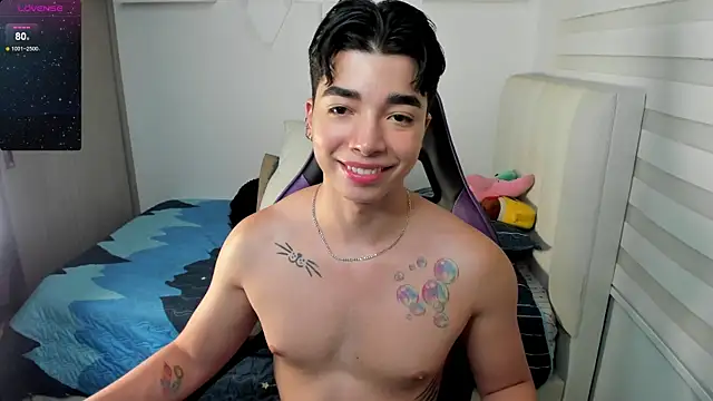 santy7v7 online show from October 22, 2025, 1:22 pm