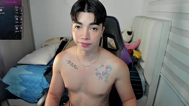 santy7v7 online show from October 28, 2025, 1:25 pm