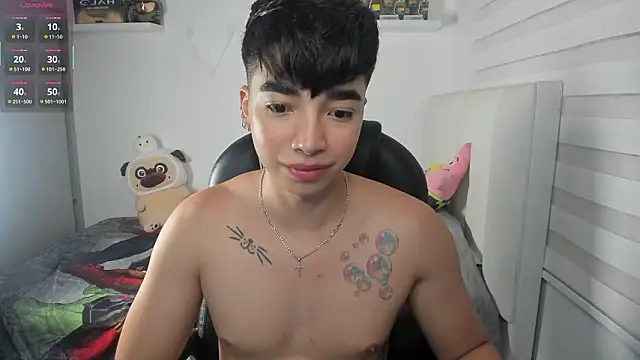 santy7v7 online show from February 12, 2026, 1:39 pm