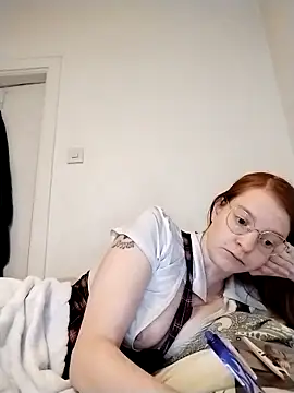 Snapshot of jannis1992 chatting on November 14, 2025, 5:17 am jannis1992 online show from November 14, 2025, 5:17 am