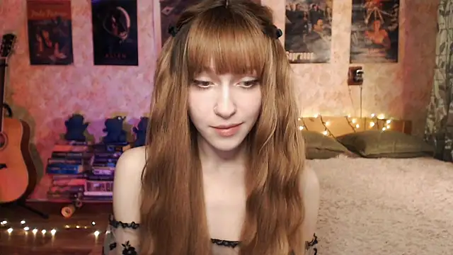 Friendly Ellie online show from December 15, 2024, 12:18 am