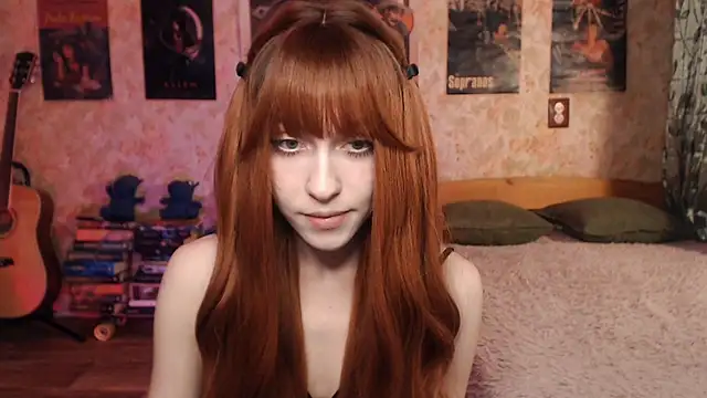 Friendly Ellie online show from September 28, 2025, 11:10 pm