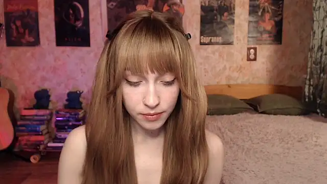 Friendly Ellie online show from March 13, 2026, 1:18 pm