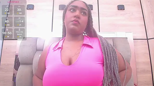 Snapshot of arianna_pearl chatting on December 20, 2024, 12:49 pm arianna pearl online show from December 20, 2024, 12:49 pm