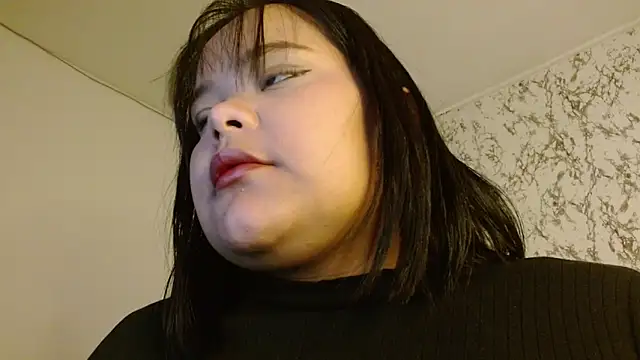 sexychubby    online show from November 24, 2025, 4:45 am