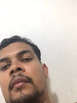 Snapshot of ElsecretodeBruno chatting on February 23, 2025, 9:11 am ElsecretodeBruno online show from February 23, 2025, 9:11 am