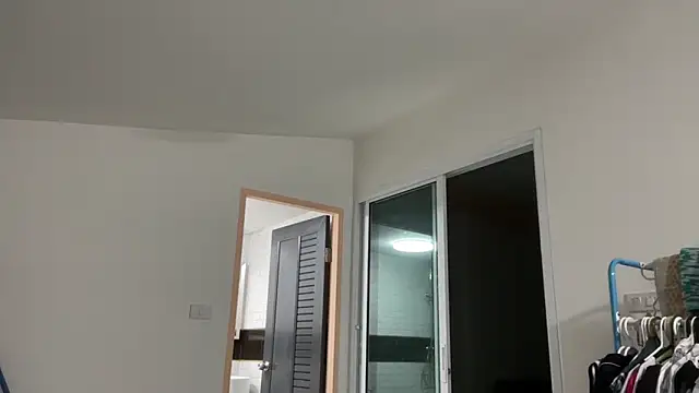 Snapshot of lukegunn chatting on January 10, 2025, 11:50 pm lukegunn online show from January 10, 2025, 11:50 pm