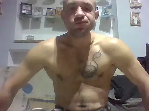 aroj95 online show from September 15, 2025, 9:26 pm