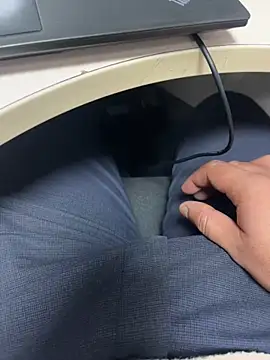 Bareilly Boy1 online show from December 17, 2025, 5:57 am