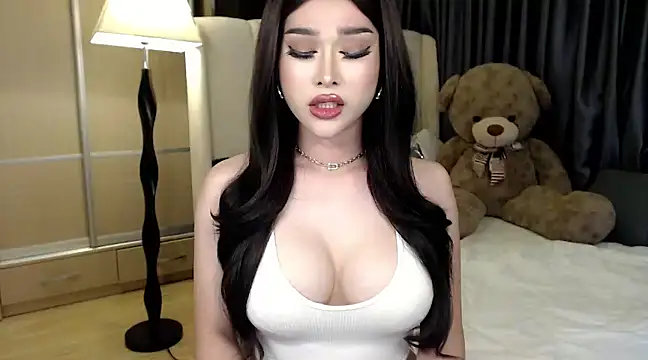 Snapshot of KeenMazikeen69 chatting on February 1, 2025, 2:26 am KeenMazikeen69 online show from February 1, 2025, 2:26 am