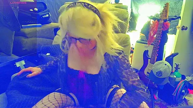 DoMeDoggyDiana online show from March 20, 2026, 8:52 am