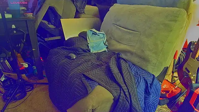 DoMeDoggyDiana online show from March 26, 2026, 7:47 am