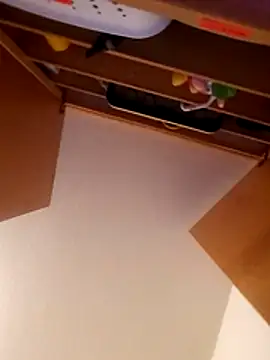 Snapshot of dro6969 chatting on November 12, 2025, 4:35 am dro6969 online show from November 12, 2025, 4:35 am