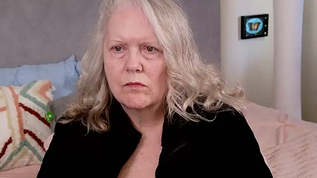 Snapshot of Kaitlyn_Winters chatting on February 20, 2026, 6:52 pm Kaitlyn Winters online show from February 20, 2026, 6:52 pm