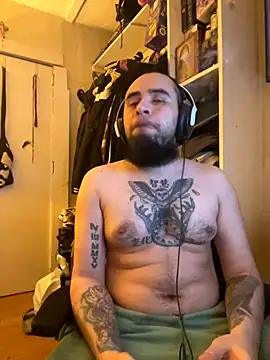 cnasty5621333 online show from November 14, 2025, 10:58 am